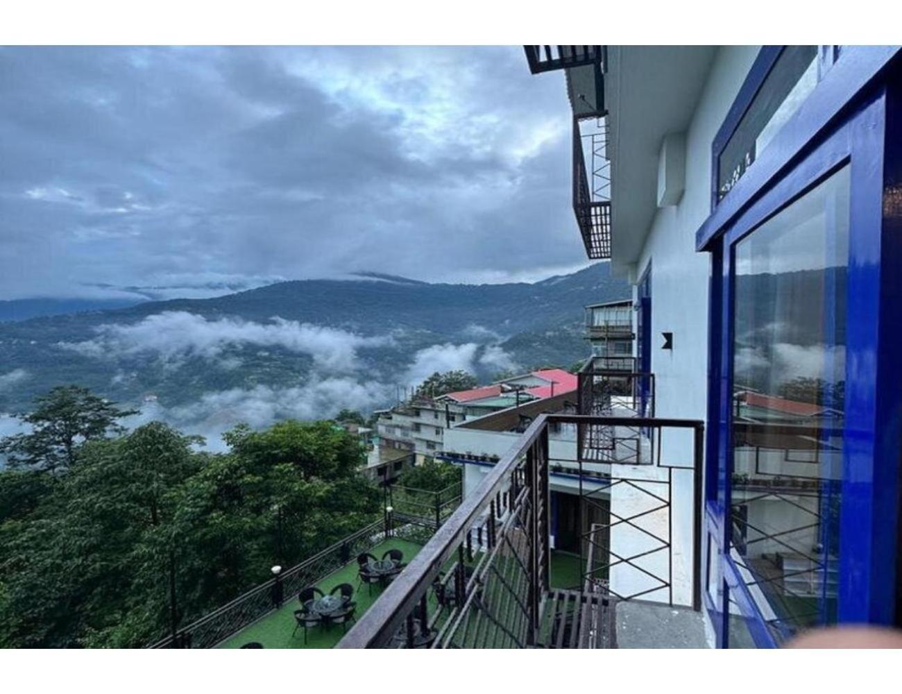 Sona Lodge, Силигури Экстерьер фото